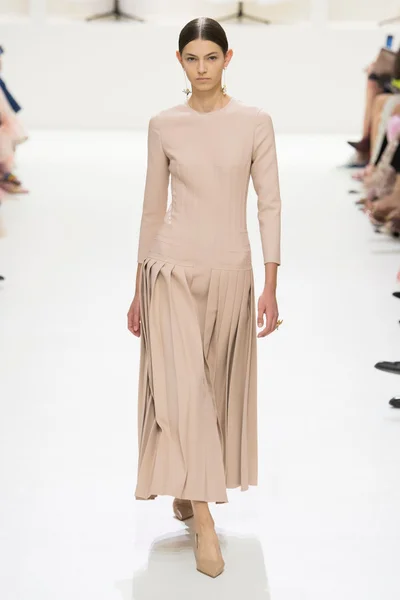 Look 6